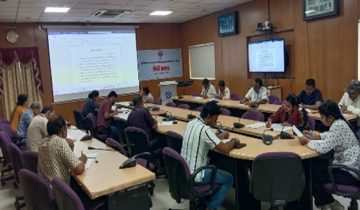 सप्ताह के तीसरे दिन, टिप्पण लेखन प्रतियोगिता.